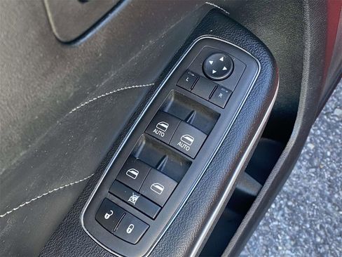 Used 2022 Dodge Charger SXT w/ Plus Group image 16