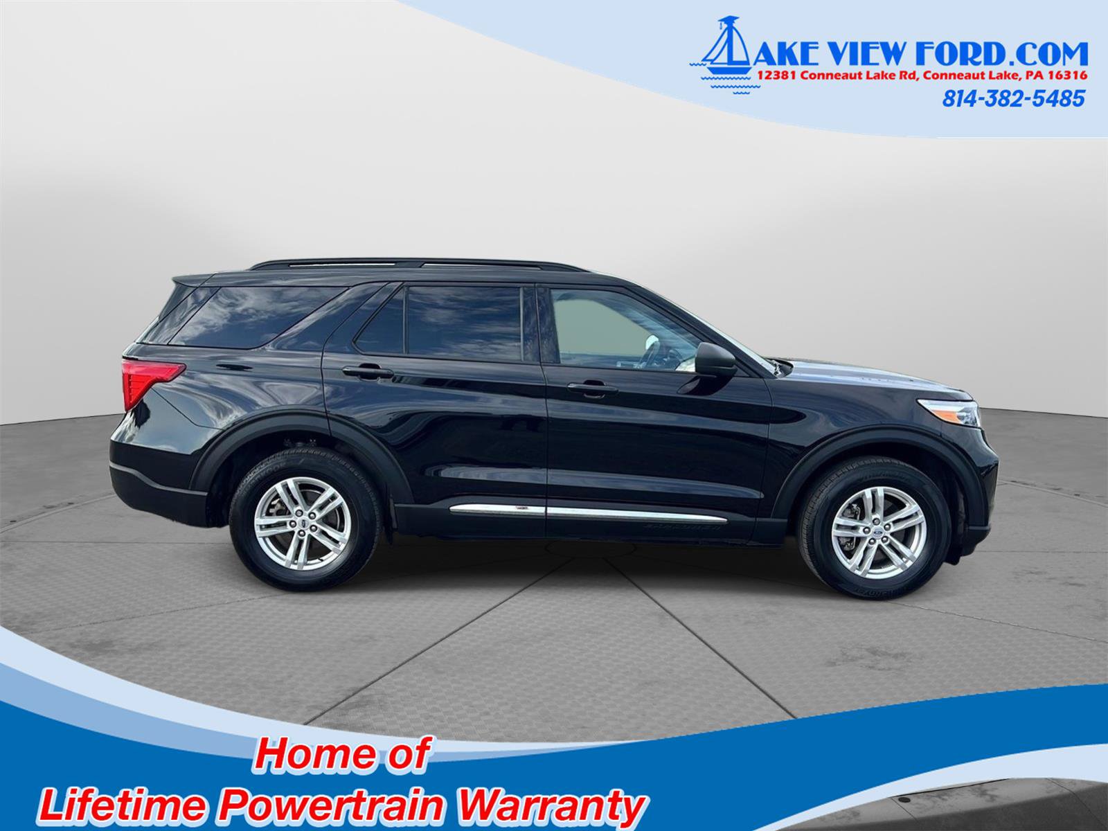 Used 2023 Ford Explorer XLT w/ Equipment Group 202A AWD/4WD image 14