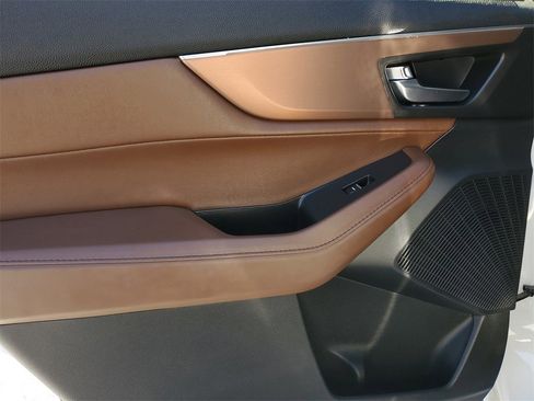 Certified 2023 Acura MDX SH-AWD w/ Technology Package image 17