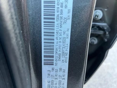 Used 2020 RAM 1500 Big Horn AWD/4WD image 25