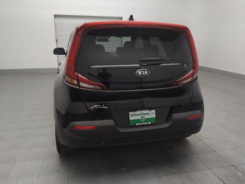 Used 2021 Kia Soul LX FWD image 6
