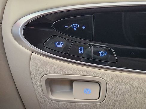 New 2026 Genesis GV70 2.5T AWD/4WD image 18