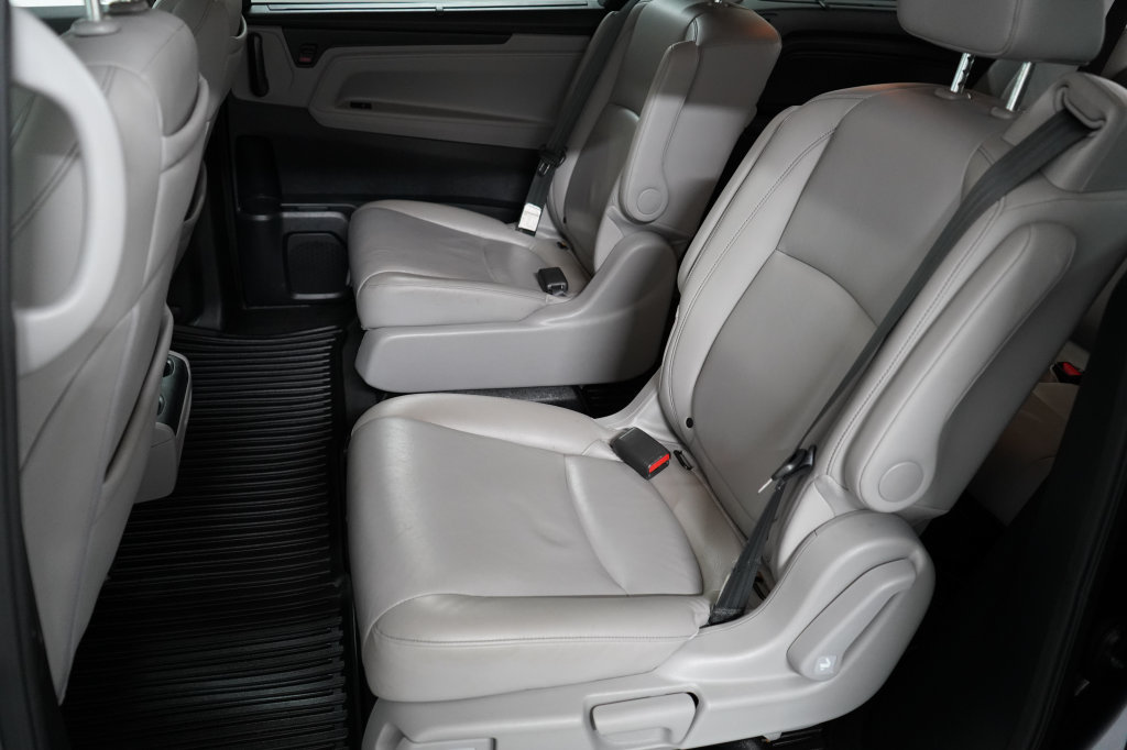 Used 2023 Honda Odyssey Touring image 19
