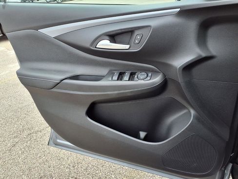 New 2026 Buick Envista Preferred image 12