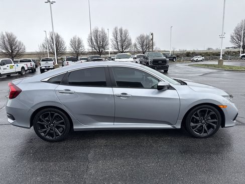 Used 2020 Honda Civic Sport image 8
