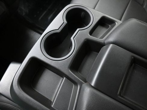 Used 2021 GMC Sierra 1500 Base w/ Convenience Package image 19