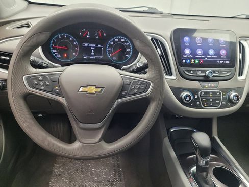 Used 2023 Chevrolet Malibu LT FWD image 22