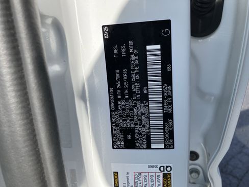 Used 2025 Toyota 4Runner Trailhunter image 36