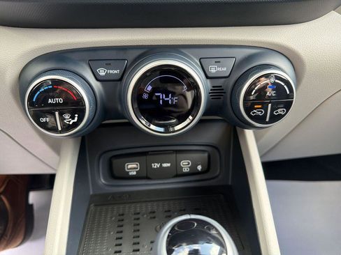 New 2026 Hyundai Venue SEL FWD image 24