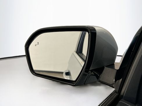 Used 2024 Ford Expedition Max XLT image 16