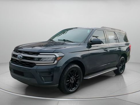 Certified 2023 Ford Expedition XLT RWD image 12