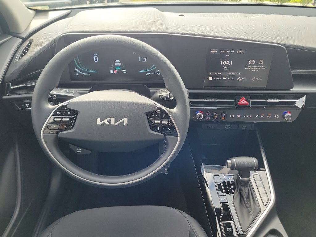 New 2026 Kia Niro LX FWD image 18
