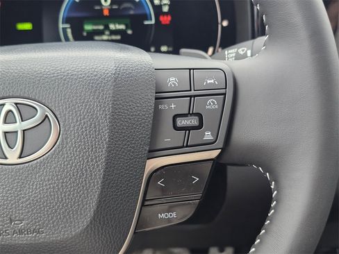 New 2026 Toyota Camry Hybrid image 31