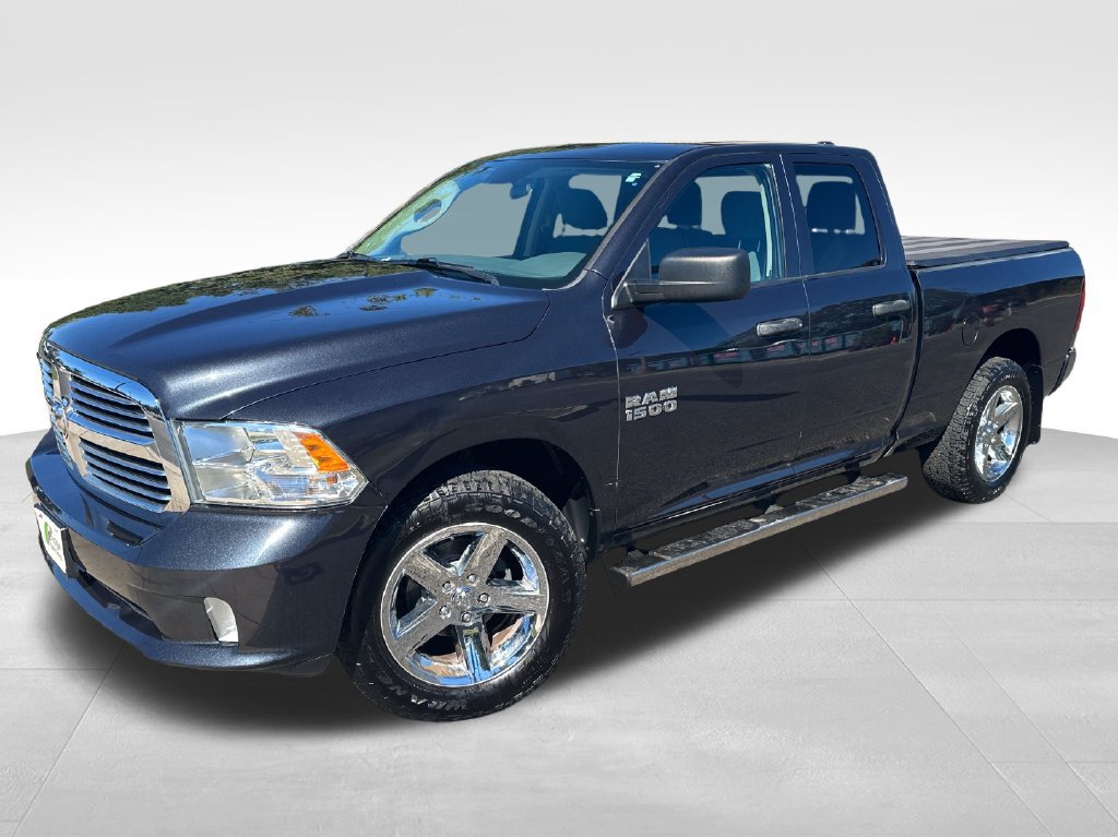 Used 2018 RAM 1500 Express w/ Express Value Package AWD/4WD image 3