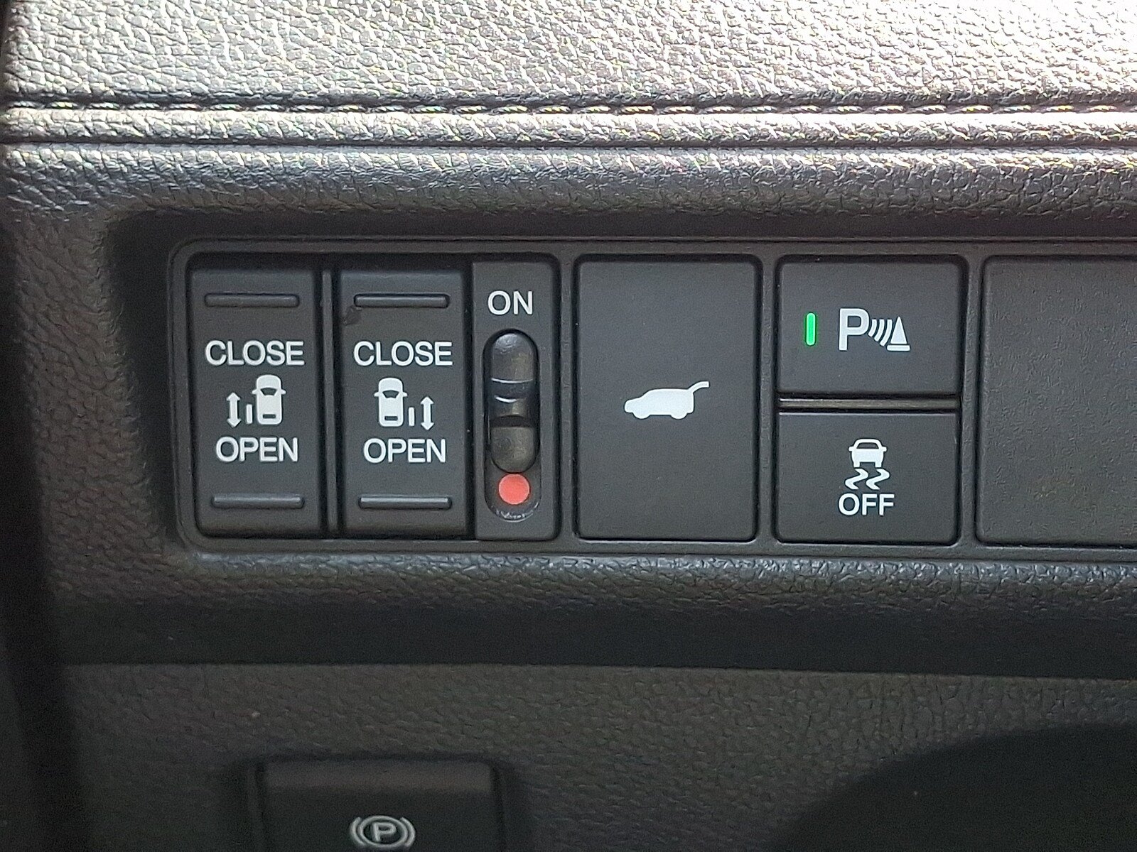 Used 2025 Honda Odyssey Elite image 27