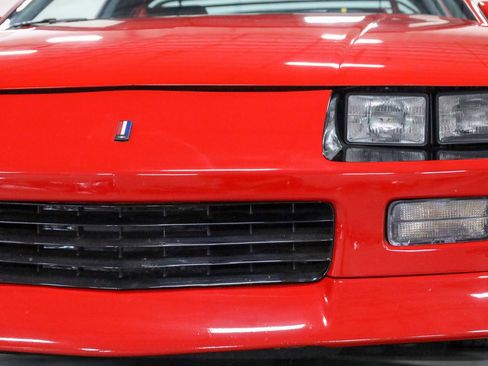 Used 1991 Chevrolet Camaro RS RWD image 9
