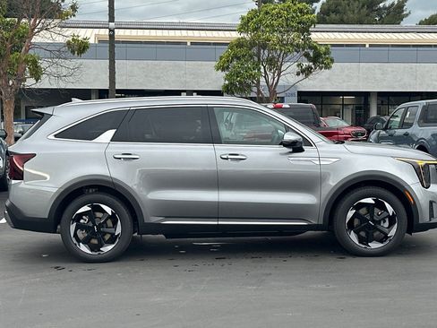 New 2026 Kia Sorento EX image 3