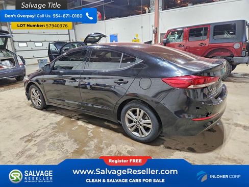 Used 2018 Hyundai Elantra SEL w/ Cargo Package FWD image 3