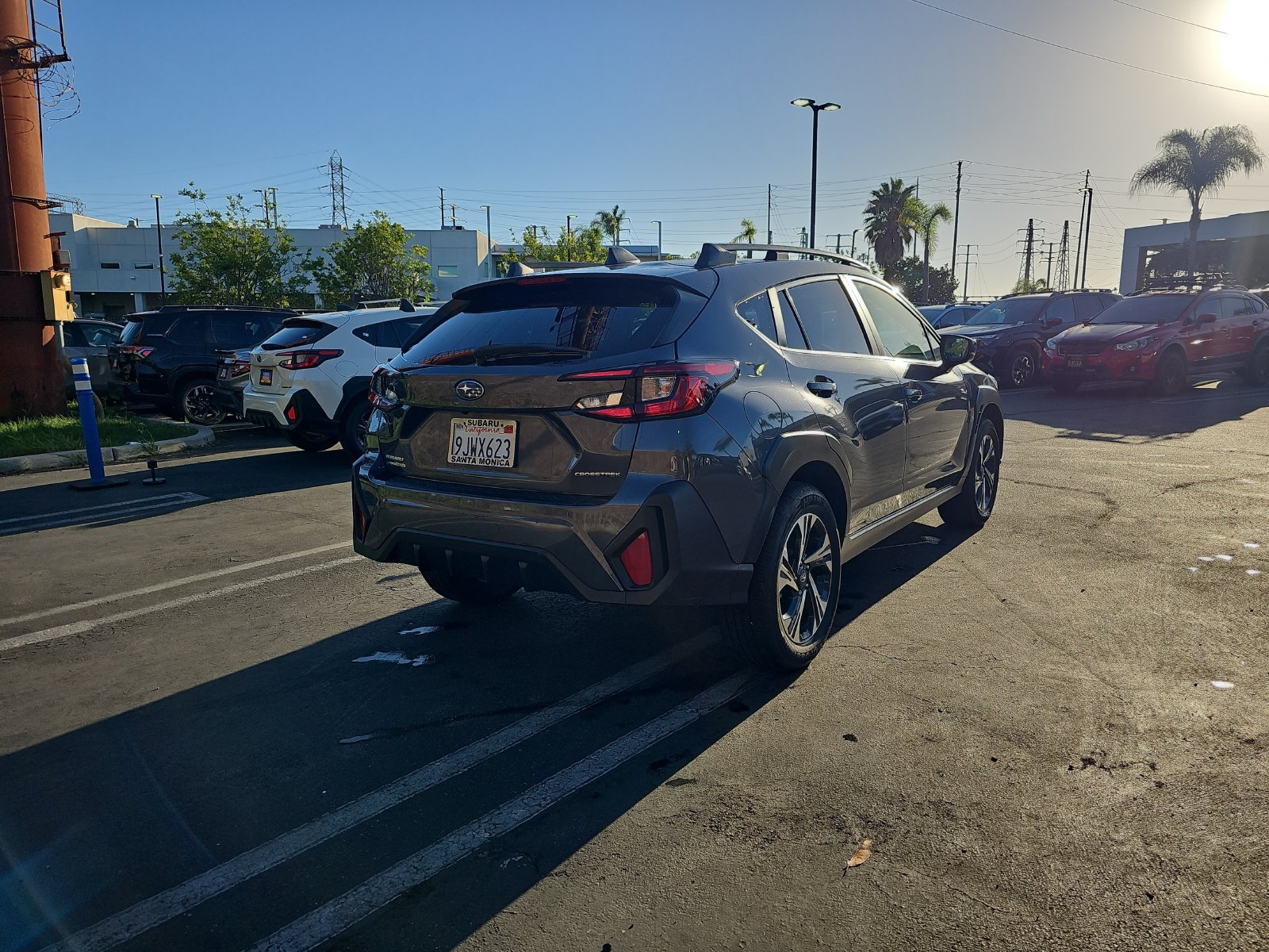 Used 2024 Subaru Crosstrek 2.0i Premium w/ Crosstrek Mirror Package AWD/4WD image 7