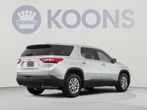 Used 2019 Chevrolet Traverse Premier w/ LPO, Black Accent Package AWD/4WD image 4
