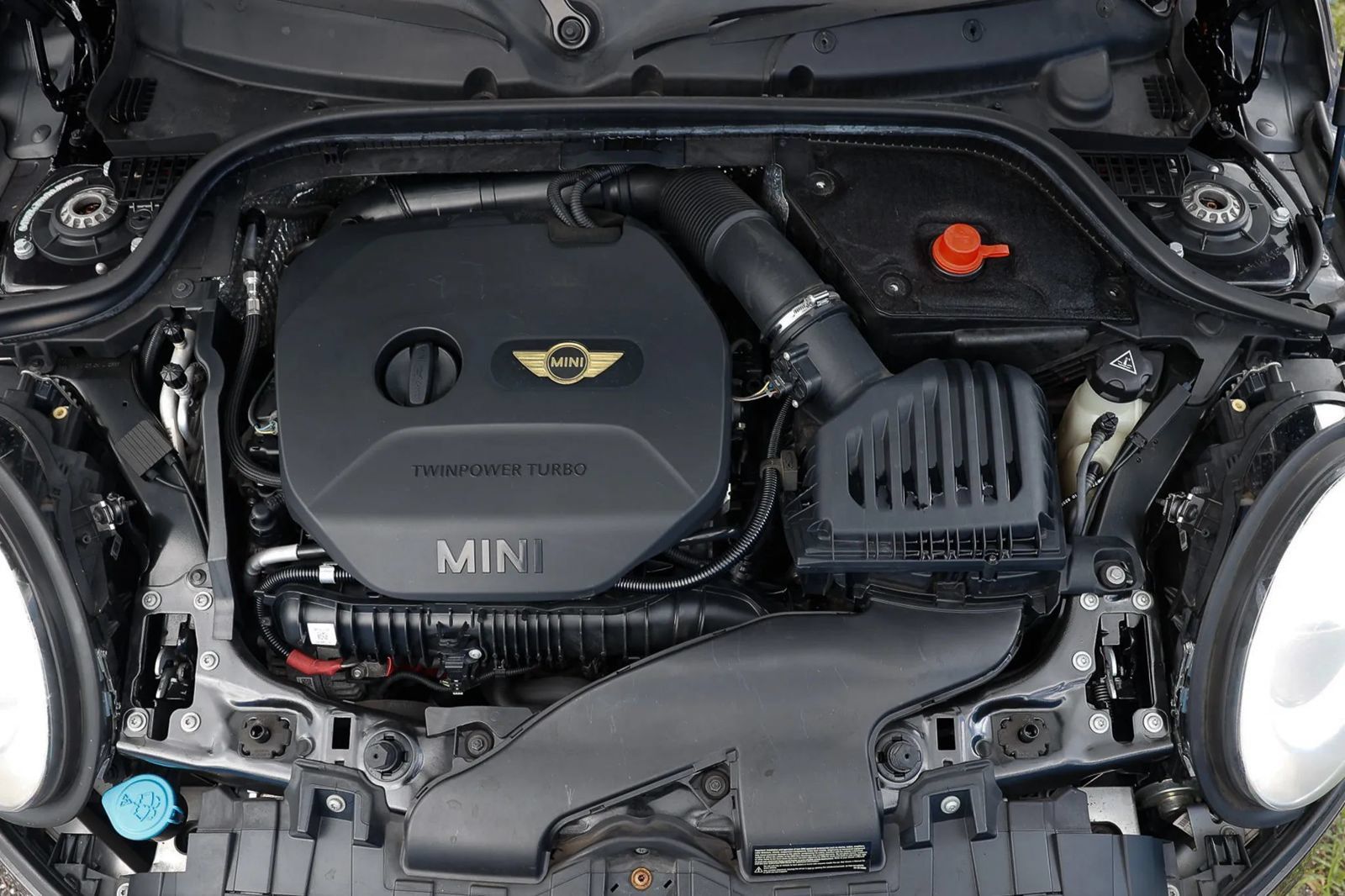 Used 2014 MINI Cooper S FWD image 12
