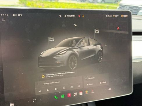 Used 2023 Tesla Model Y Long Range AWD/4WD image 22