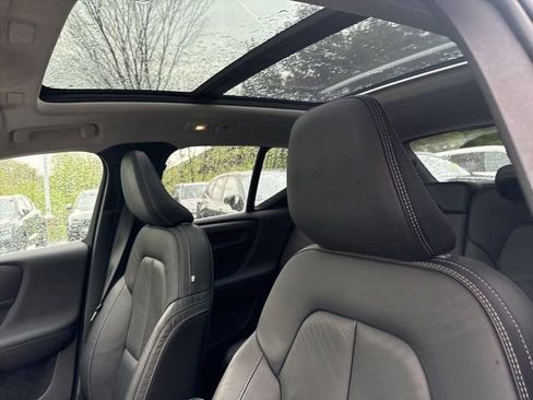Used 2023 Volvo XC40 B5 Plus w/ Driver Assist Package AWD/4WD image 14