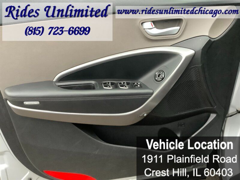 Used 2014 Hyundai Santa Fe GLS FWD image 10