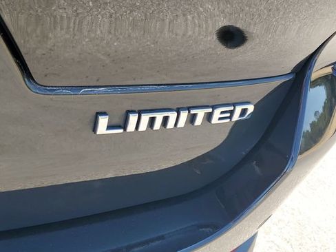 Used 2023 Jeep Grand Cherokee L Limited w/ Luxury Tech Group II image 30