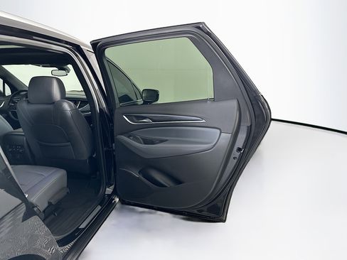 Used 2024 Buick Enclave Essence w/ Experience Buick Package image 33