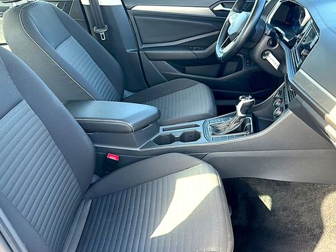 Used 2024 Volkswagen Jetta S image 23