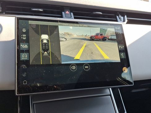 New 2026 Land Rover Range Rover Evoque S image 10