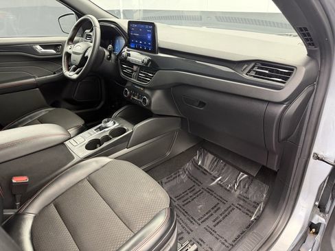 Used 2024 Ford Escape ST-Line image 51