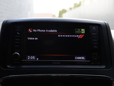 Used 2018 Dodge Grand Caravan SE FWD image 34