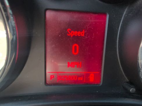 Used 2016 Buick Cascada Premium image 9