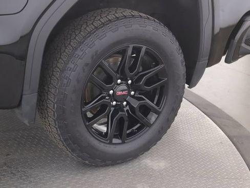 Used 2024 GMC Sierra 1500 Elevation w/ Elevation Premium Package AWD/4WD image 14