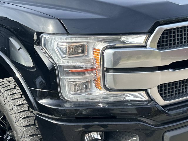 Used 2018 Ford F150 Platinum w/ Equipment Group 701A Luxury AWD/4WD image 4