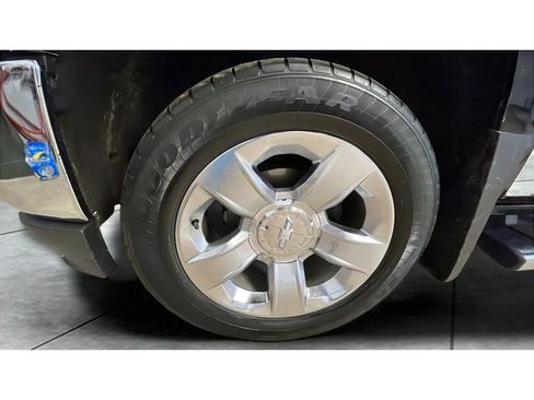 Used 2017 Chevrolet Silverado 1500 LTZ w/ Sport Package image 18