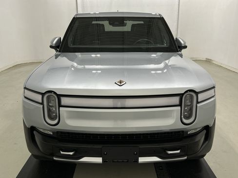 Used 2023 Rivian R1T Adventure AWD/4WD image 9