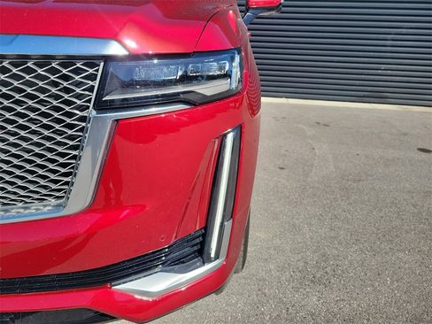 Used 2021 Cadillac Escalade Premium Luxury w/ LPO, Radiant Package image 15