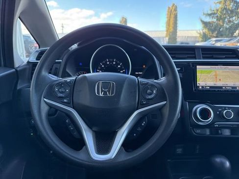 Used 2018 Honda Fit EX image 18