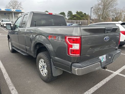 Used 2018 Ford F150 XLT image 5
