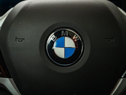 Used 2025 BMW 330i xDrive Sedan image 27