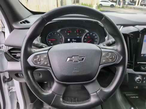 Used 2023 Chevrolet Traverse RS AWD/4WD image 23