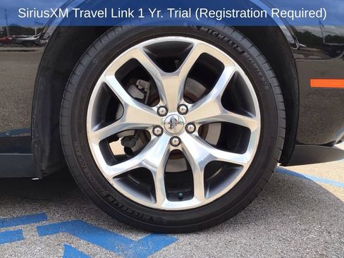 Used 2015 Dodge Challenger SXT Plus w/ Driver Convenience Group RWD image 19