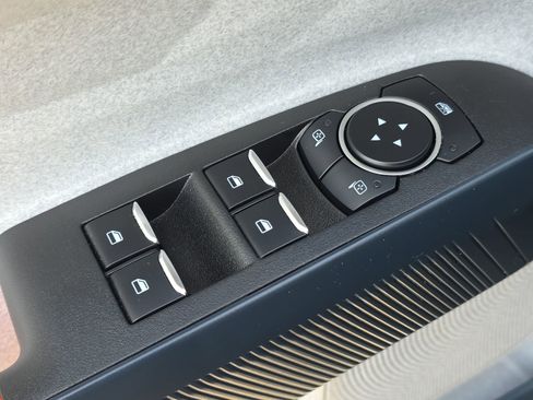 Used 2023 Ford Maverick XLT w/ Equipment Group 300A Standard image 17