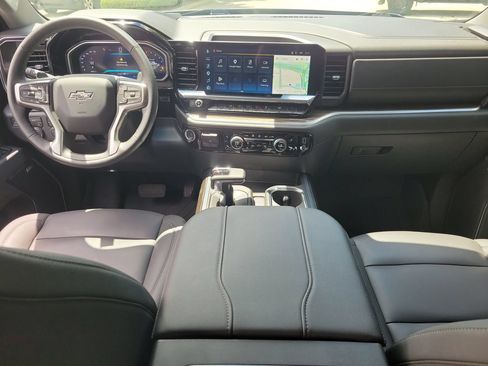 Used 2026 Chevrolet Silverado 1500 RST w/ Convenience Package II AWD/4WD image 12