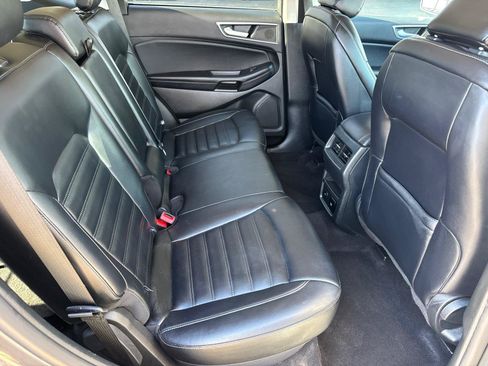 Used 2023 Ford Edge SEL w/ Convenience Package AWD/4WD image 18