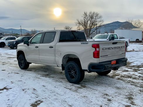 New 2026 Chevrolet Silverado 1500 Custom Trail Boss w/ Dark Appearance Package image 3