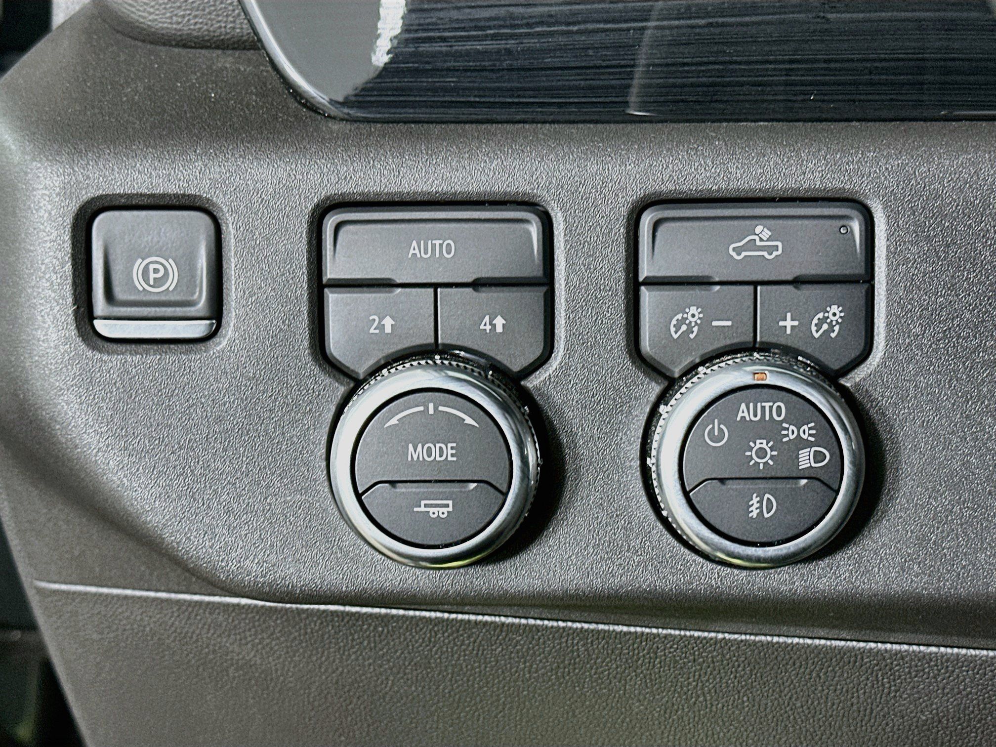 Used 2024 GMC Sierra 1500 Elevation AWD/4WD image 17